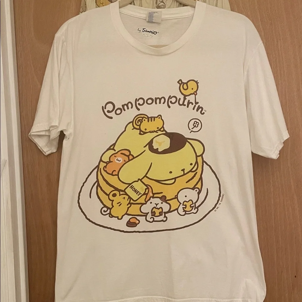 Sanrio Cream and Brown Pompompurin Pajama Set - Picture 2 of 9